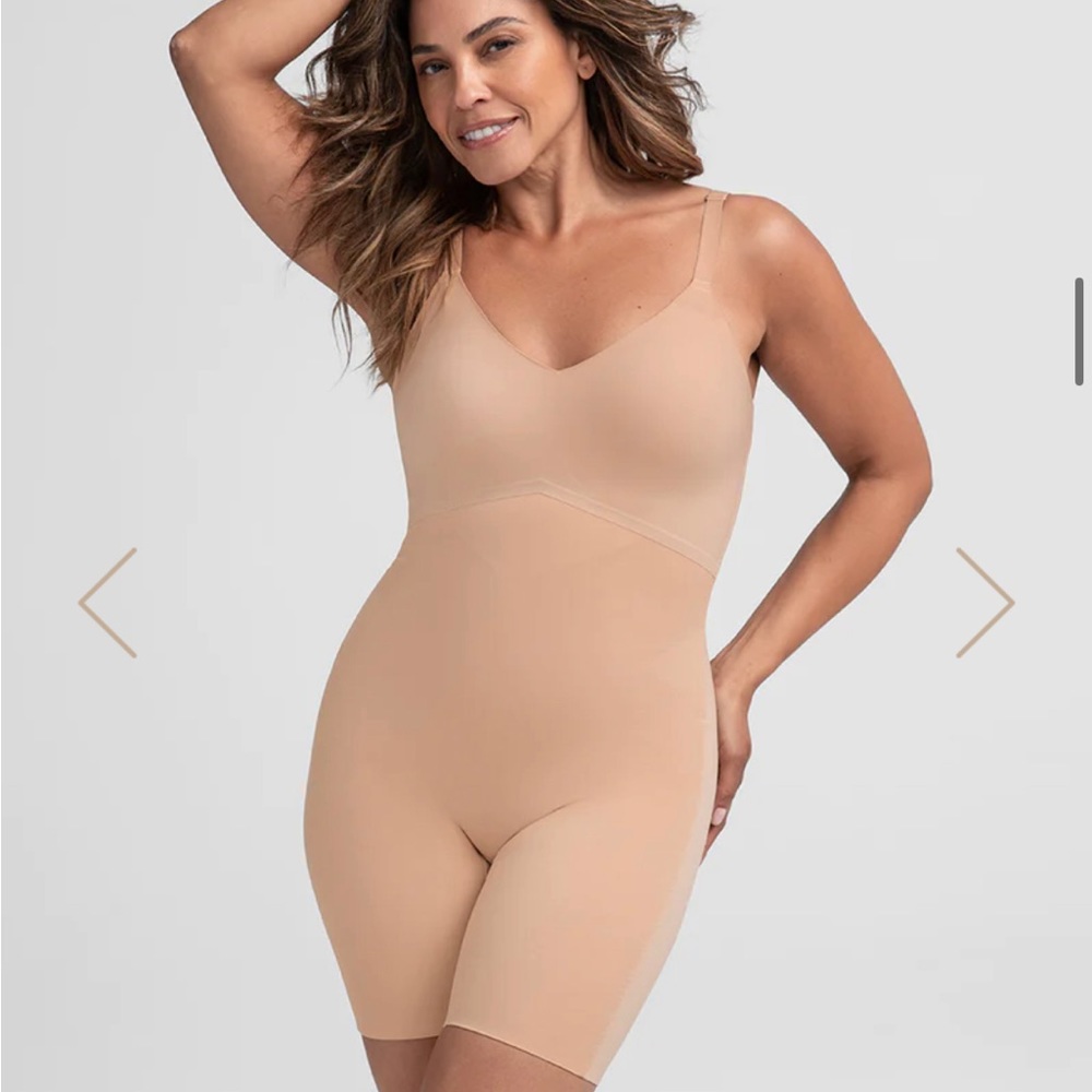 Honeylove Mid Thigh Bodysuit Small Sand
